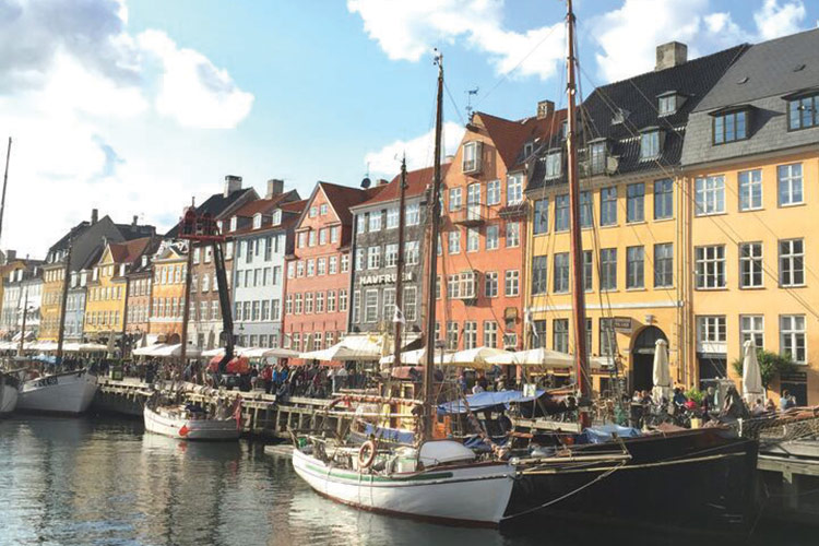 The very photogenic Nyhavn