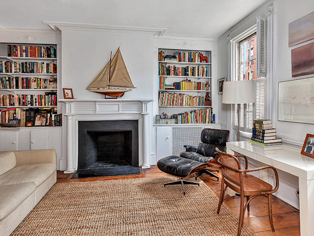 Photos of 131 Charles St for broker Wendy Gleason of Halstead