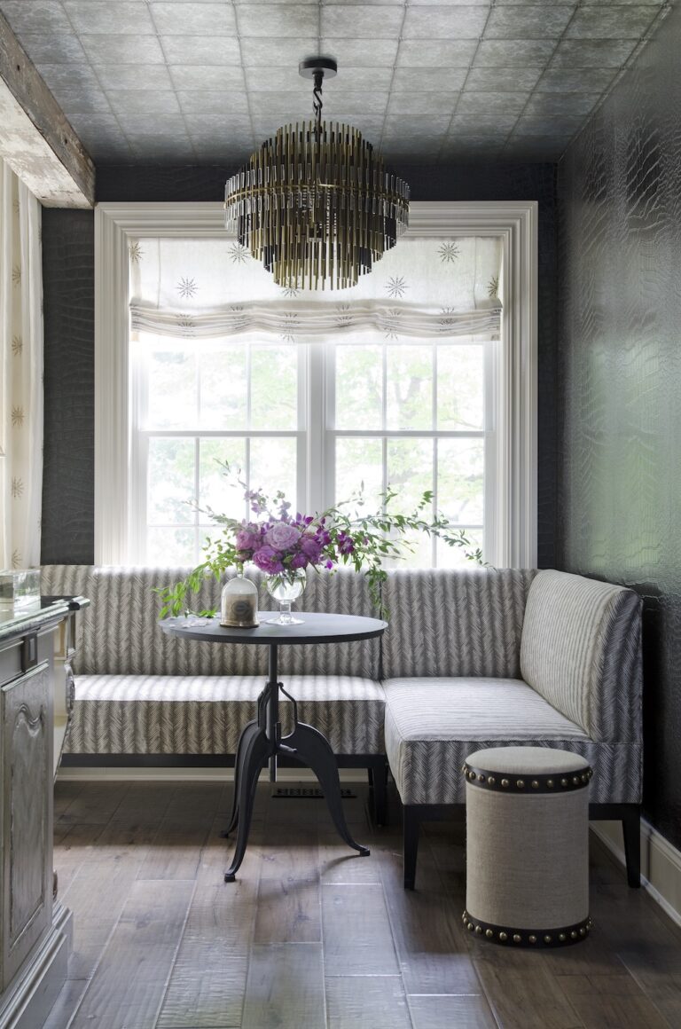 Take It To The Banquette: 16 Of The Friendliest Space-Saving Seating ...