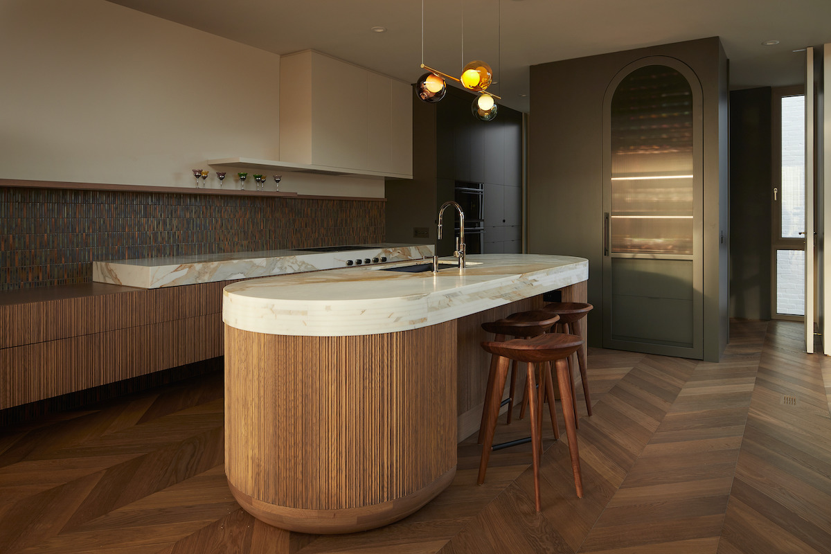 yh2 Manufactures A Creative Solution For A Unique Lot In Montreal