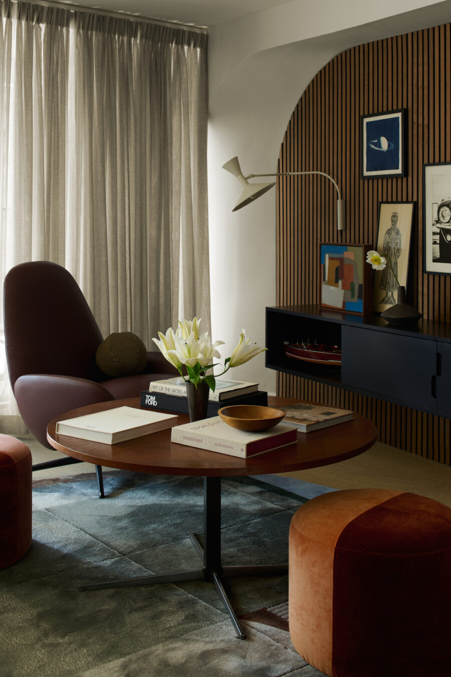 Midcentury Warmth Meets Modern Function In A Bold Chicago Condo Makeover